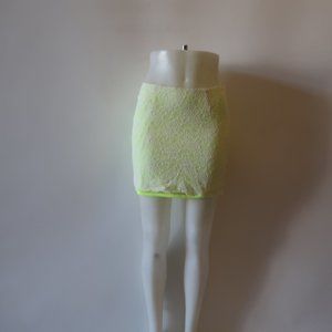 NWT MILLAU NEON YELLOW WHITE LACE MINI SKIRT M *